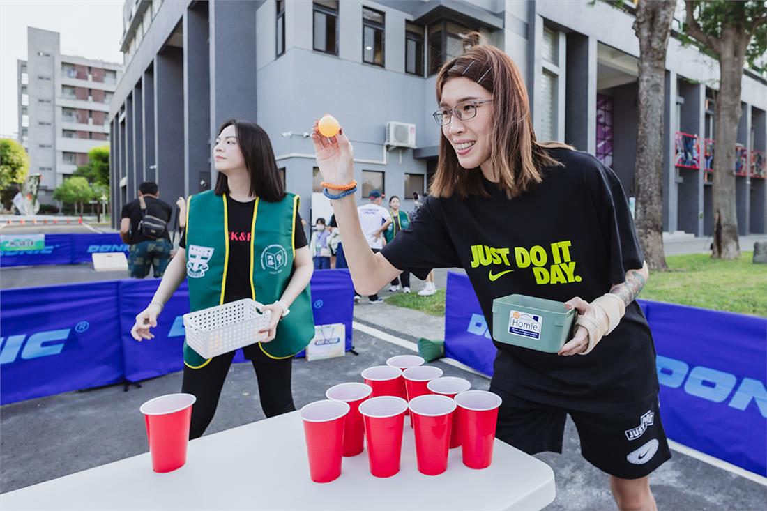 拳擊選手黃筱雯參加國訓家庭日趣味競賽